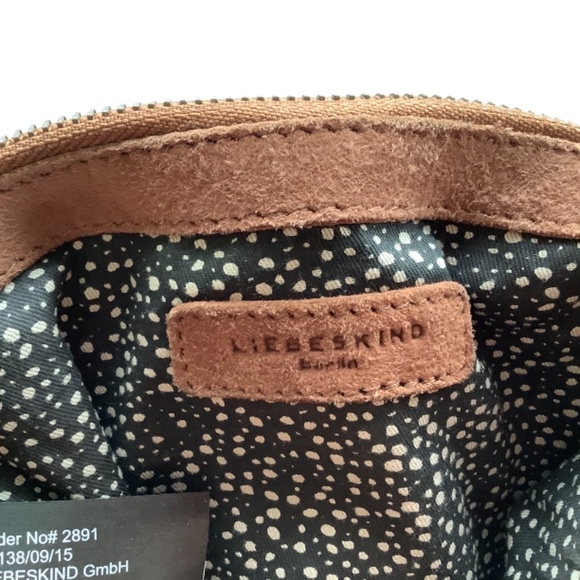 🤩 HOST PICK 🤩 Liebeskind brown boho fringe suede backpack - Picture 4 of 10